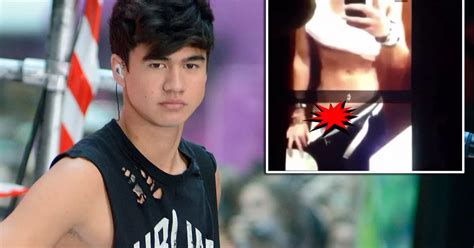 calum hood leaked nudes|Calum Hood Nude Snapchat Pics!